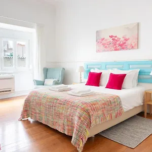 Apartamento De 140 M² En Sao Joao De Deus, Con 4 Habitación, Lisboa