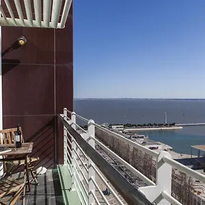 Rent4rest Parque Nacoes 17th Floor River View Apartment